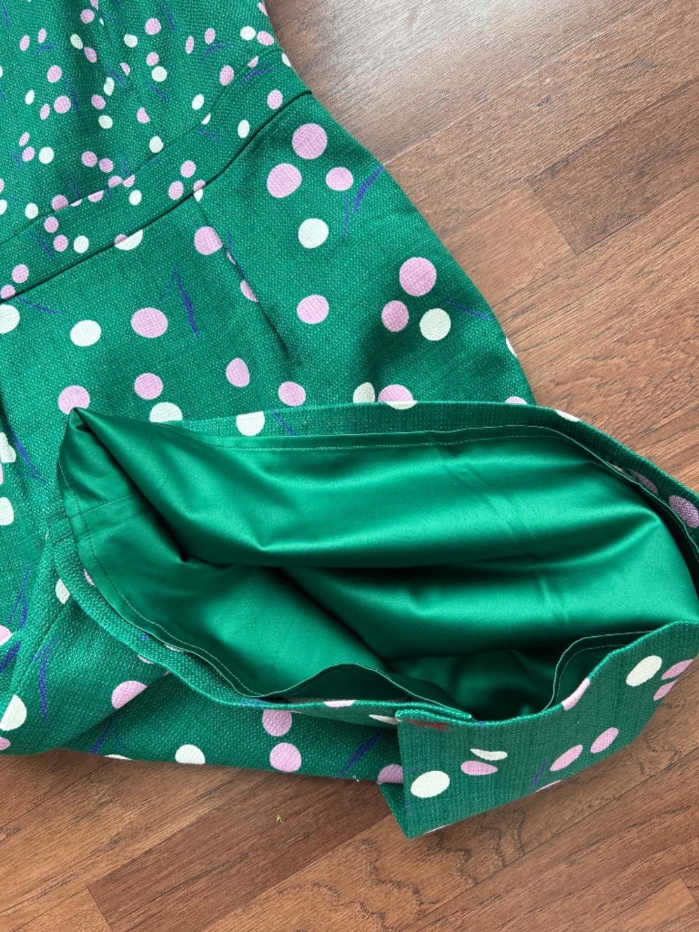 Gorgeous boden dress - Picture 2 of 5